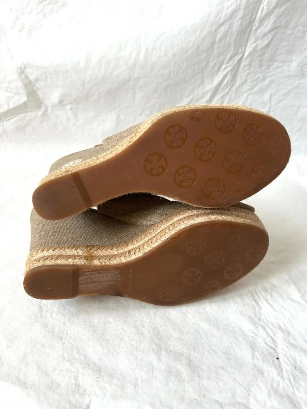 Tory Burch espadrille sandals womens 8 beige canvas wedge slingback ankle strap